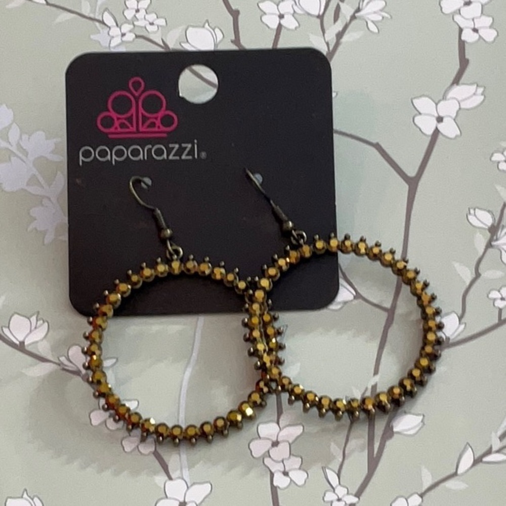 ❄️ Paparazzi | Gold Dangle Earrings Boho Shabby Chic Date Night